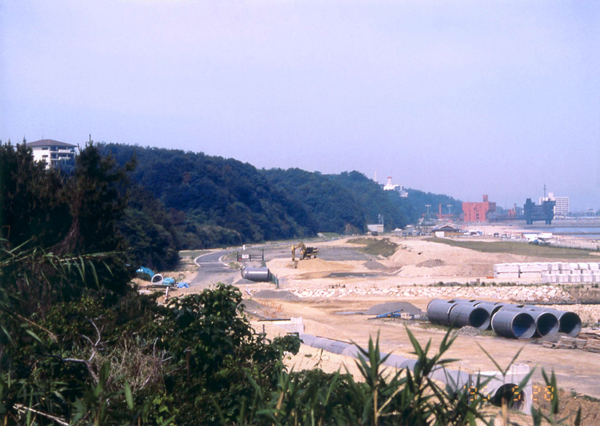 1995�N5��28��